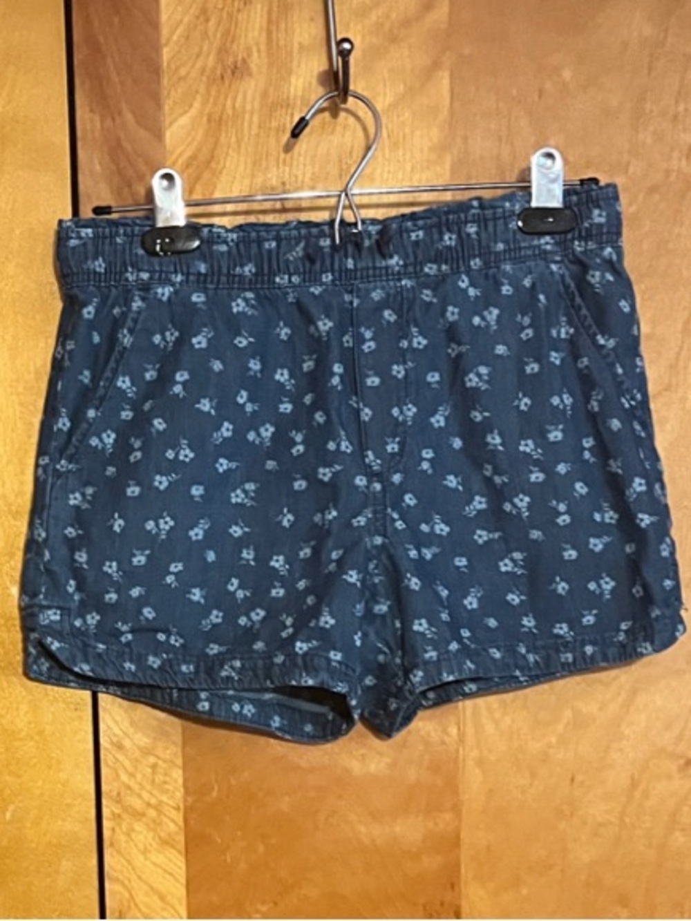 GAP Kids XL Navy Denim Shorts with White Floral Print